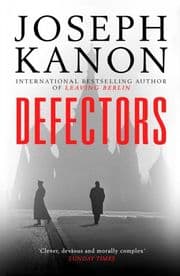 Cover von Defectors