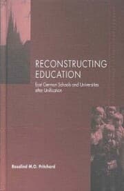 Cover von Reconstructing Education