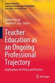 Cover von Teacher Education as an Ongoing Professional Trajectory