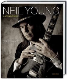 Cover von Neil Young: A Life in Pictures