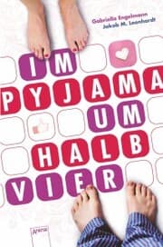 Cover von Im Pyjama um halb vier
