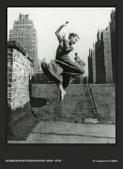 Cover von Women Photographers 1900-1975 - A Legacy of Light