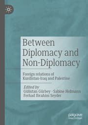 Cover von Between Diplomacy and Non-Diplomacy